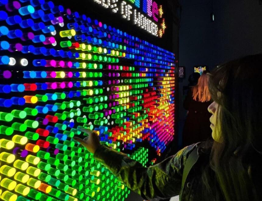 create your lite-brite